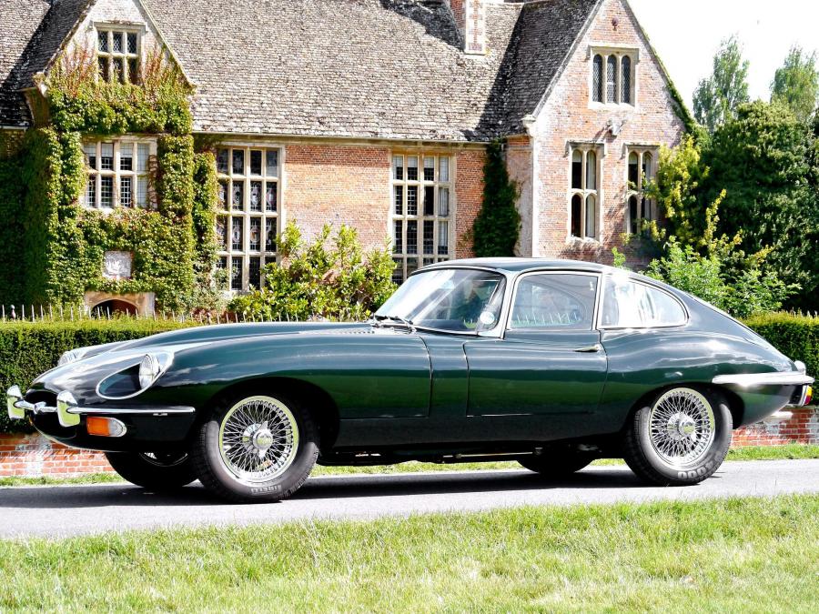 Jaguar E-Type Fixed Head Coupe (Series II) (UK) '1968